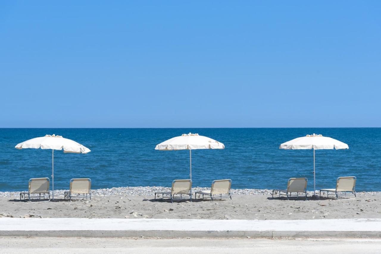 Artemis Seafront Villa, An Evanescence Sea Retreat, By Thinkvilla Tavronitis Exterior foto
