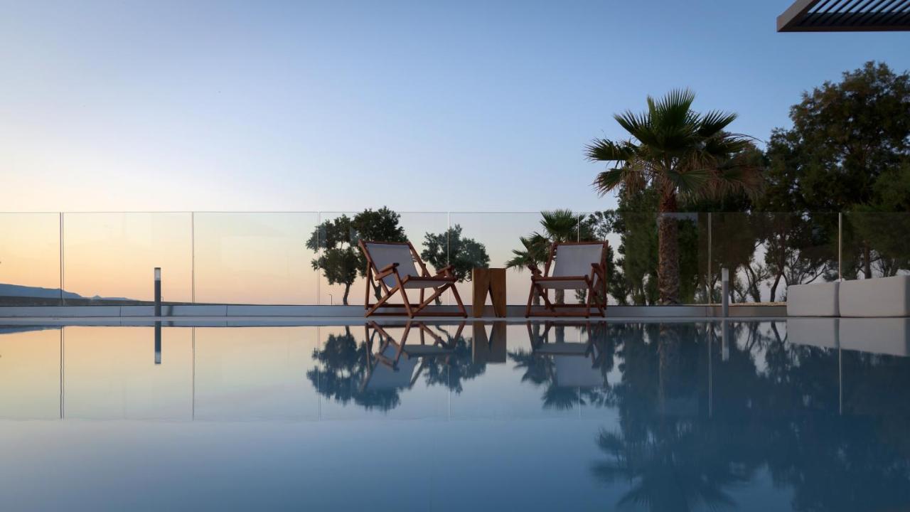 Artemis Seafront Villa, An Evanescence Sea Retreat, By Thinkvilla Tavronitis Exterior foto